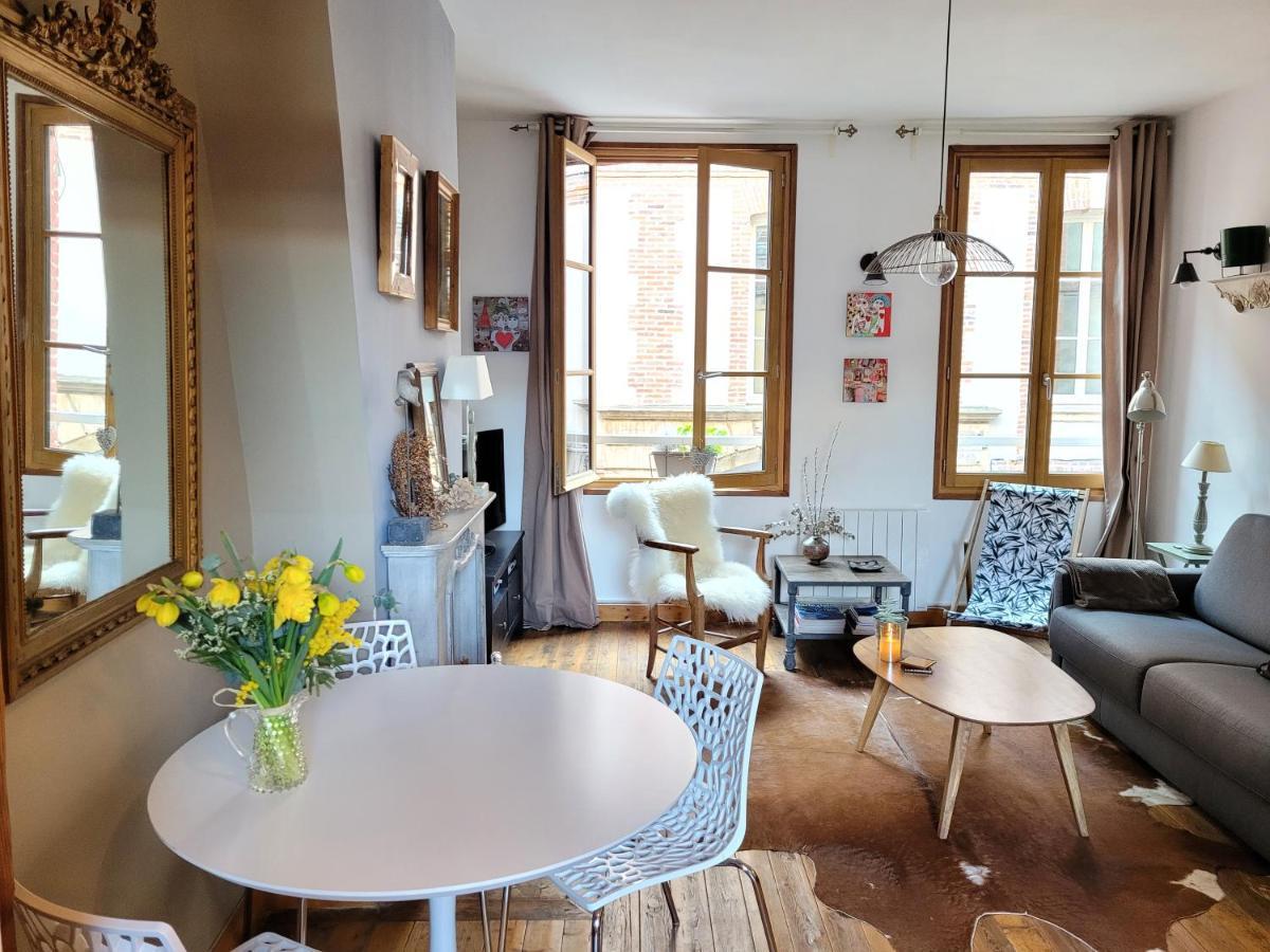 Apartment Le Valentin - Parking Prive Offert - Coeur Historique -la Clef De Honfleur